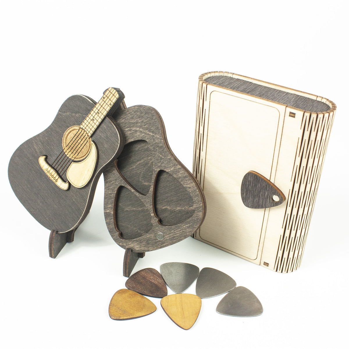#pack_Guitar + gift box + 3 steel picks + 3 wood picks