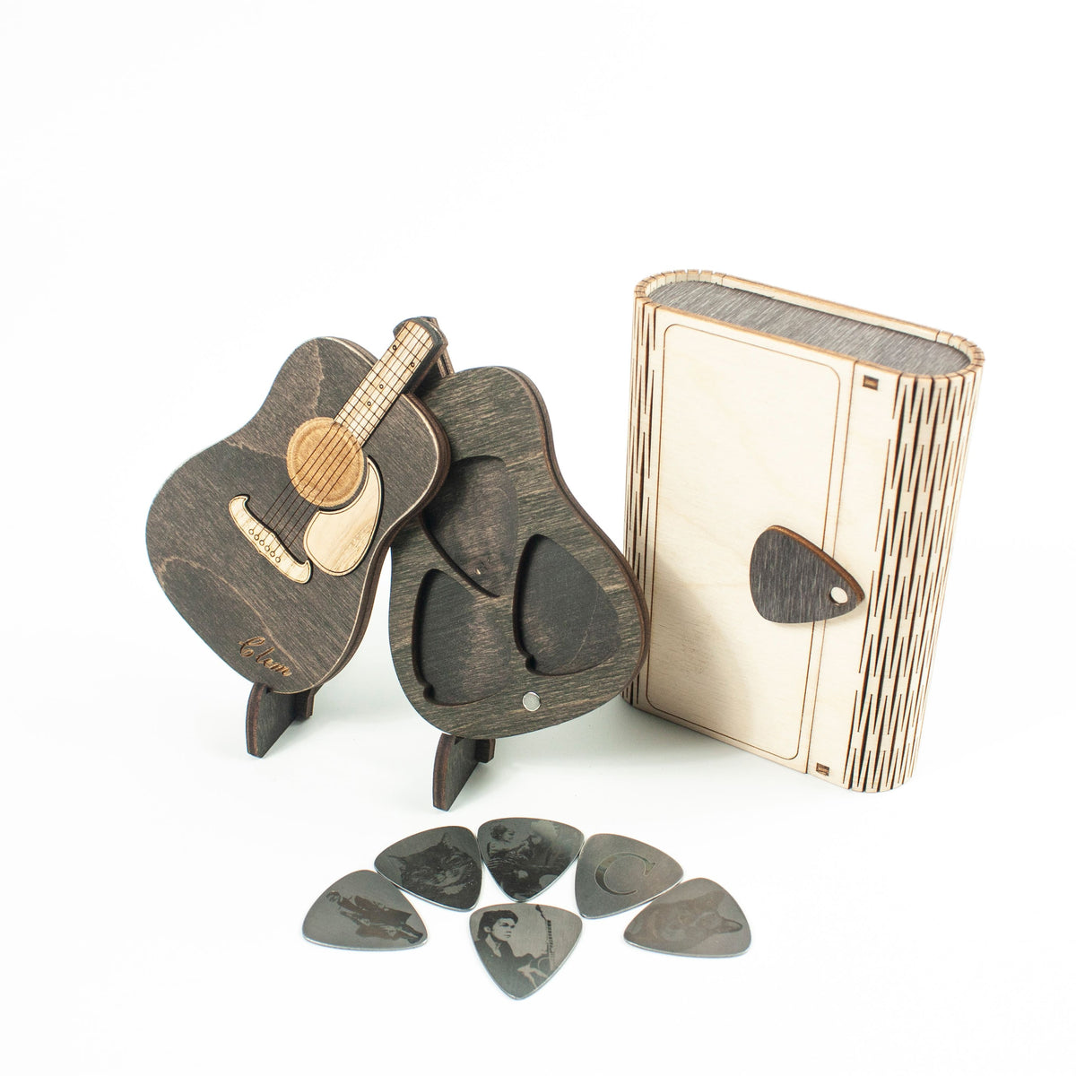 Fender Acoustic Guitar-Shaped Box For Picks (Grey)