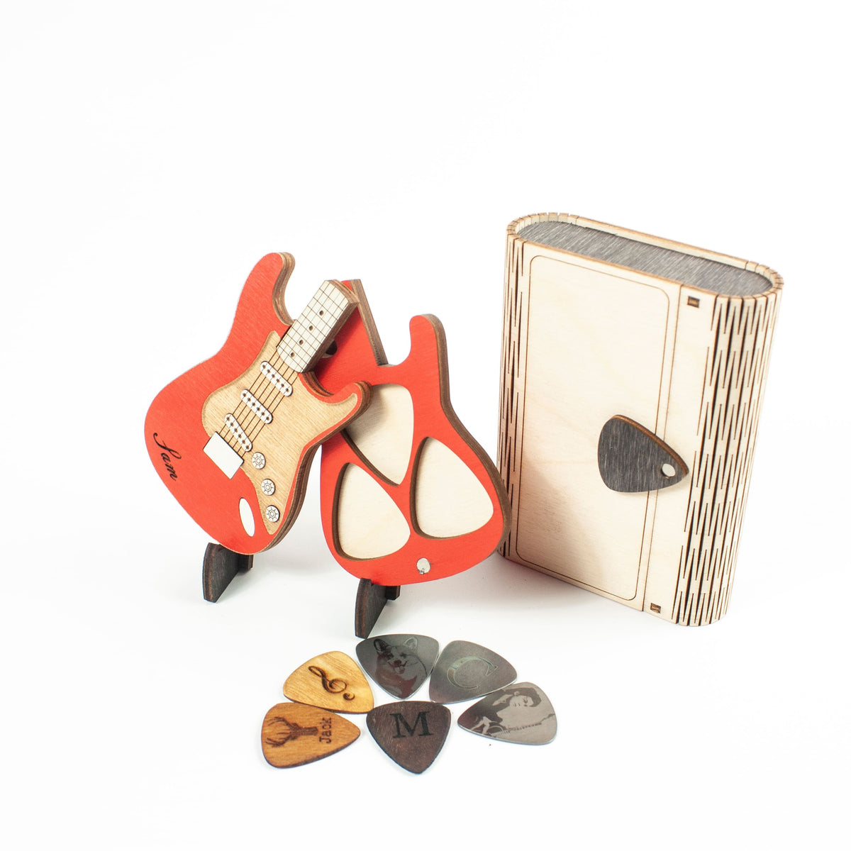 Fender Stratocaster Electric Guitar-Shaped Box For Picks (Red)